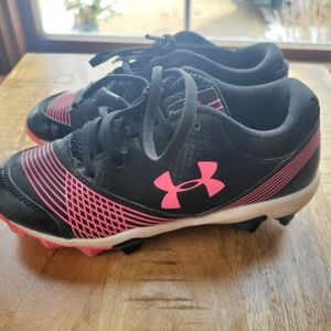 Girls softball cleats under armour